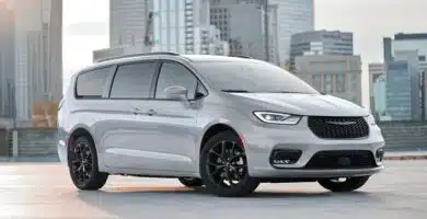 Descargar Manual Chrysler Pacifica 2023 de Usuario