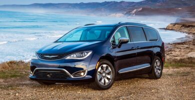 Descargar Manual Chrysler Pacifica Hybrid 2017 de Usuario