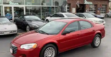 Descargar Manual Chrysler Sebring Sedan 2004 de Usuario