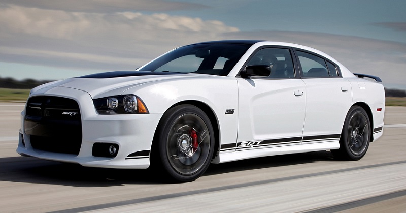 Descargar Manual Dodge Charger SRT 2013 de Usuario