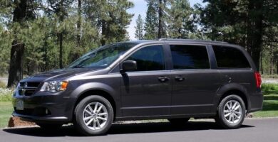 Descargar Manual Dodge Grand Caravan 2019 de Usuario