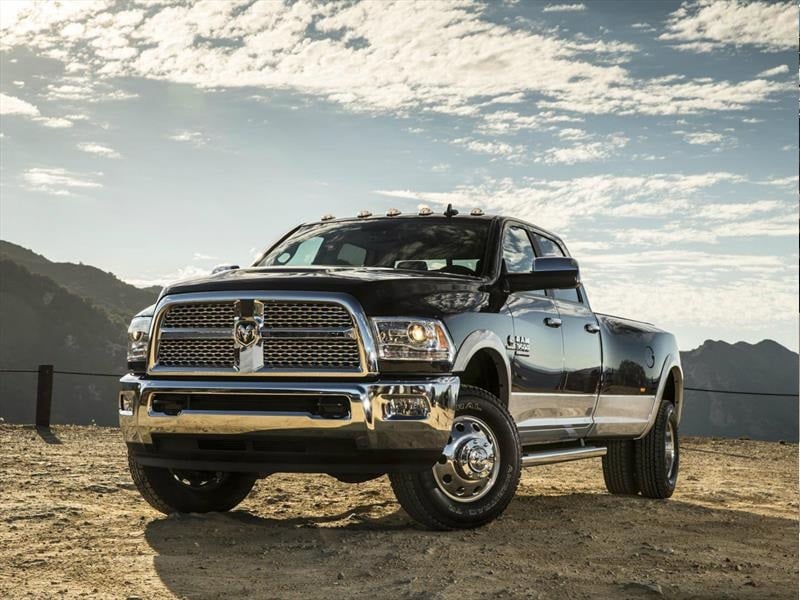 Descargar Manual RAM 3500 2016 de Usuario