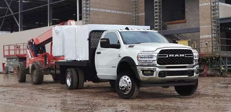 Descargar Manual RAM Chassis Cab 2023 de Usuario