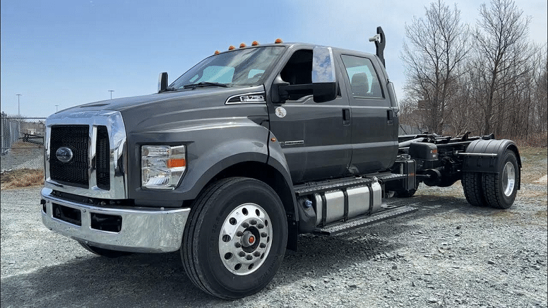 Descargar Manual Ford F-750 2024 de Usuario