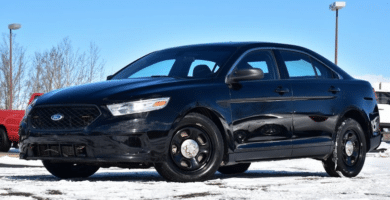 Descargar Manual Ford Police Unterceptor Sedan 2013 de Usuario