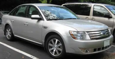 Descargar Manual Ford Taurus 2009 de Usuario