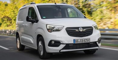 Descargar Manual Vauxhall Combo E 2021 de Usuario