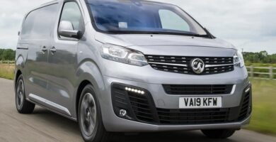 Descargar Manual Vauxhall Vivaro C 2020 de Usuario