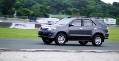 Descargar Manual de Taller TOYOTA Fortuner Hilux 2012 PDF Gratis