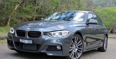 Descargar Manual de Propietario BMW 3 Series Active Hybrid 2015 PDF gratis