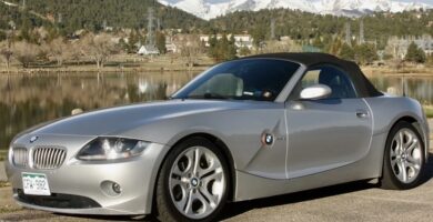 Descargar Manual de Propietario BMW 3.0i Roadster 2004 PDF gratis