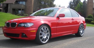 Descargar Manual de Propietario BMW 325ci Coupe 2004 PDF gratis