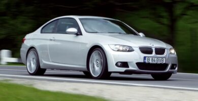 Descargar Manual de Propietario BMW 335i Coupe 2011 PDF gratis
