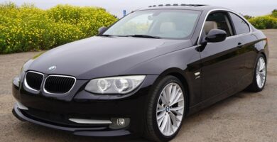 Descargar Manual de Propietario BMW 335i xDrive Coupe 2011 PDF gratis