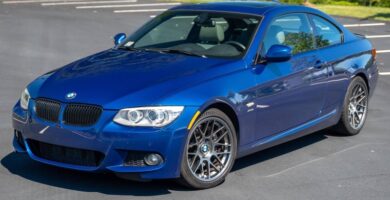 Descargar Manual de Propietario BMW 335is Coupe 2013 PDF gratis