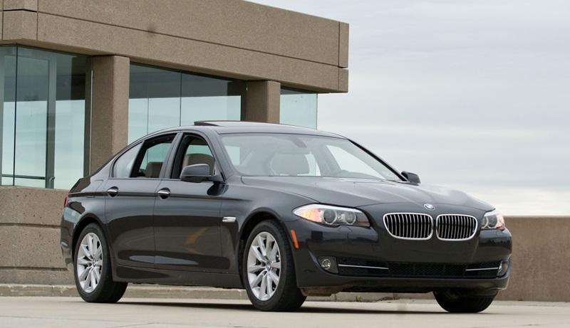 Descargar Manual de Propietario BMW 528i 2011 PDF gratis