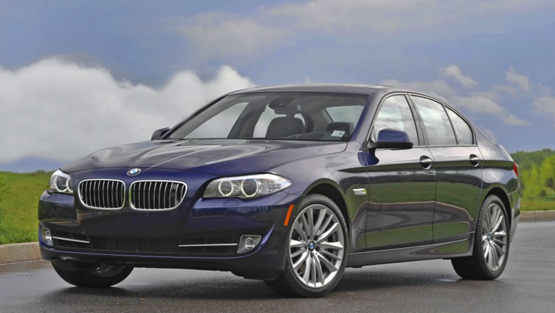 Descargar Manual de Propietario BMW 528i Sedan 2013 PDF gratis