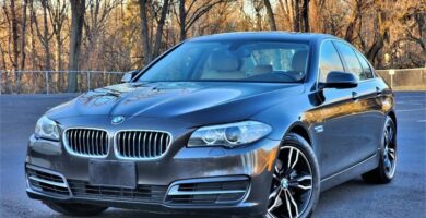 Descargar Manual de Propietario BMW 528i Sedan 2014 PDF gratis