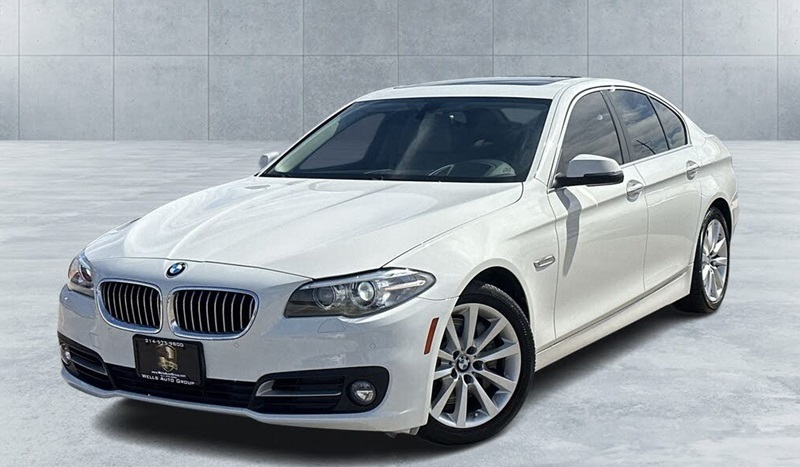 Descargar Manual de Propietario BMW 535i Sedan 2016 PDF gratis