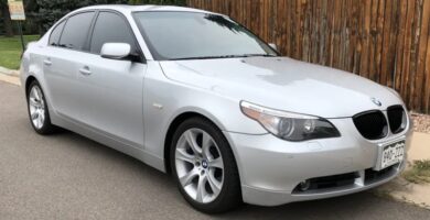 Descargar Manual de Propietario BMW 550i 2007 PDF gratis