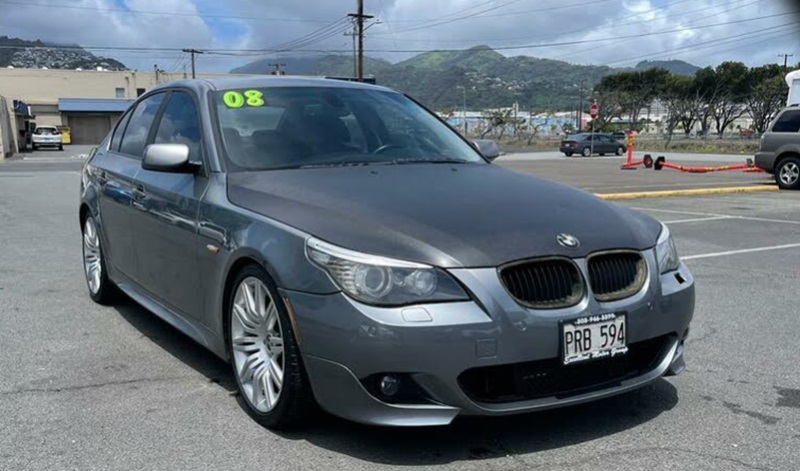 Descargar Manual de Propietario BMW 550i Sedan 2008 PDF gratis