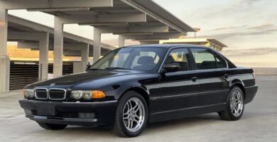 Descargar Manual de Propietario BMW 740i 2000 PDF gratis