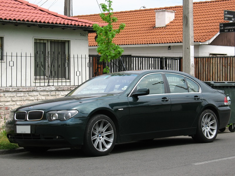 Descargar Manual de Propietario BMW 745i 2003 PDF gratis