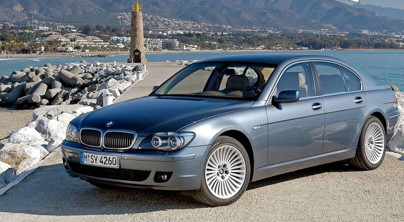 Descargar Manual de Propietario BMW 750i 2006 PDF gratis