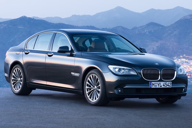 Descargar Manual de Propietario BMW 750i xDrive Sedan 2010 PDF gratis