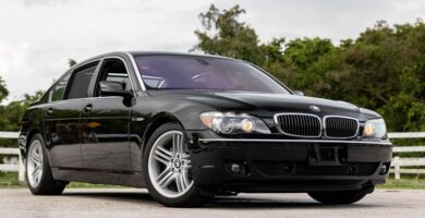 Descargar Manual de Propietario BMW 760Li Sedan 2007 PDF gratis