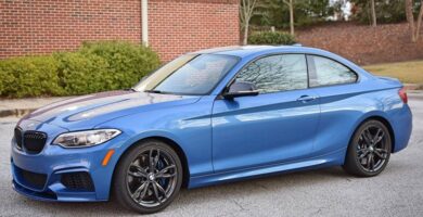 Descargar Manual de Propietario BMW M235i Coupe 2016 PDF gratis