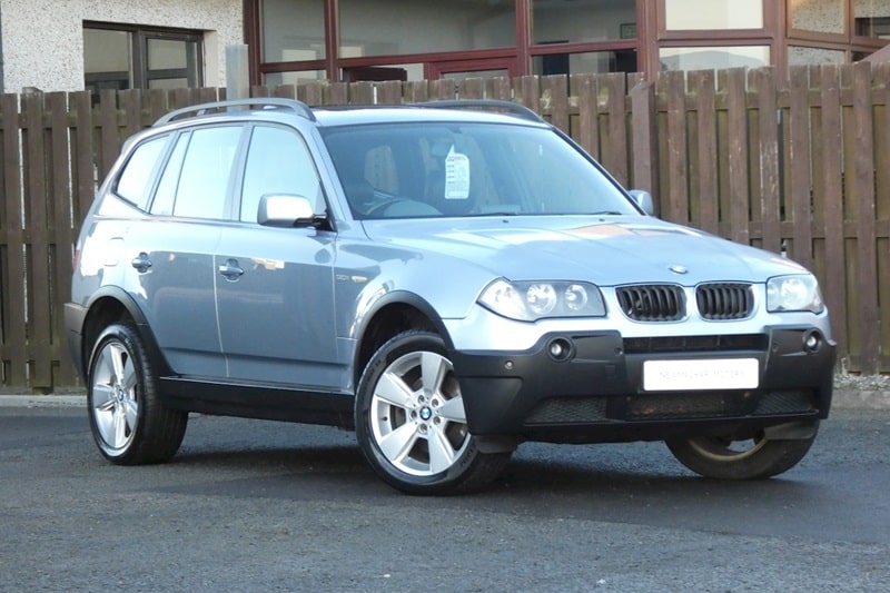 Descargar Manual de Propietario BMW X3 3.0i 2004 PDF gratis