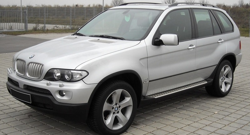 Descargar Manual de Propietario BMW X5 4.4i 2003 PDF gratis