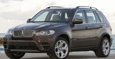 Descargar Manual de Propietario BMW X5 xDrive35i 2011 PDF gratis