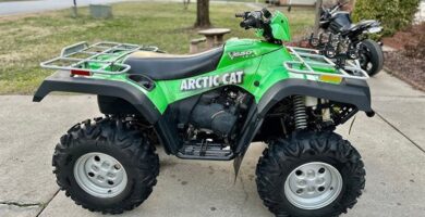 Descargar el Manual de Taller Moto ARCTIC CAT 650 2004 PDF gratis
