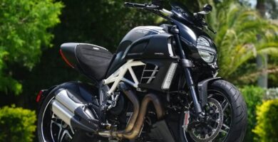 Descargar el Manual de Propietario Moto DUCATI Diavel AMG PDF gratis