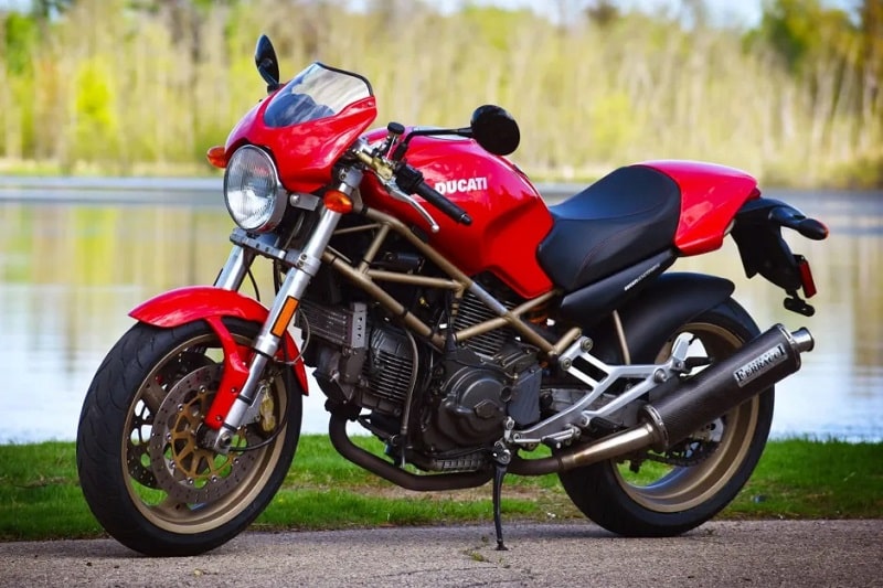 Descargar el Manual de Propietario Moto DUCATI Monster 900 ie PDF gratis