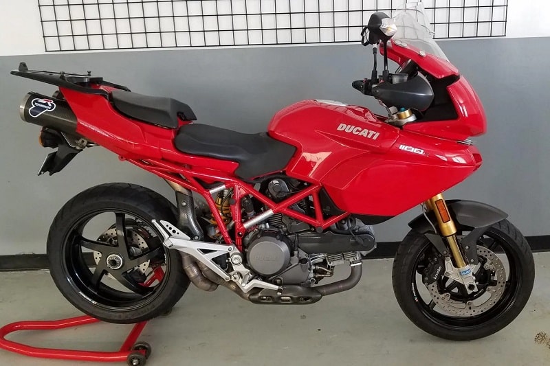 Download the DUCATI Multistrada 1100 S Motorcycle Owner's Manual PDF for free