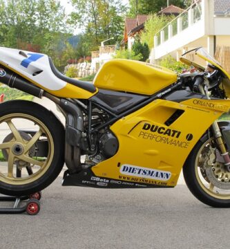 Descargar el Manual de Propietario Moto DUCATI Superbike 748 PDF gratis